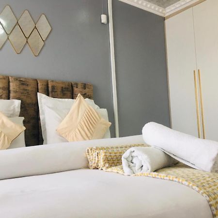 Mavi Guest House East London Luaran gambar