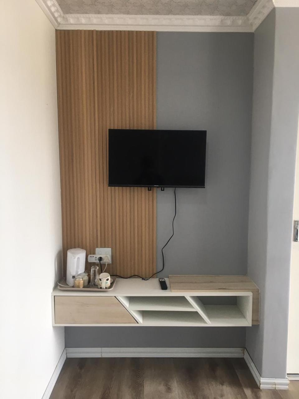 Mavi Guest House East London Luaran gambar